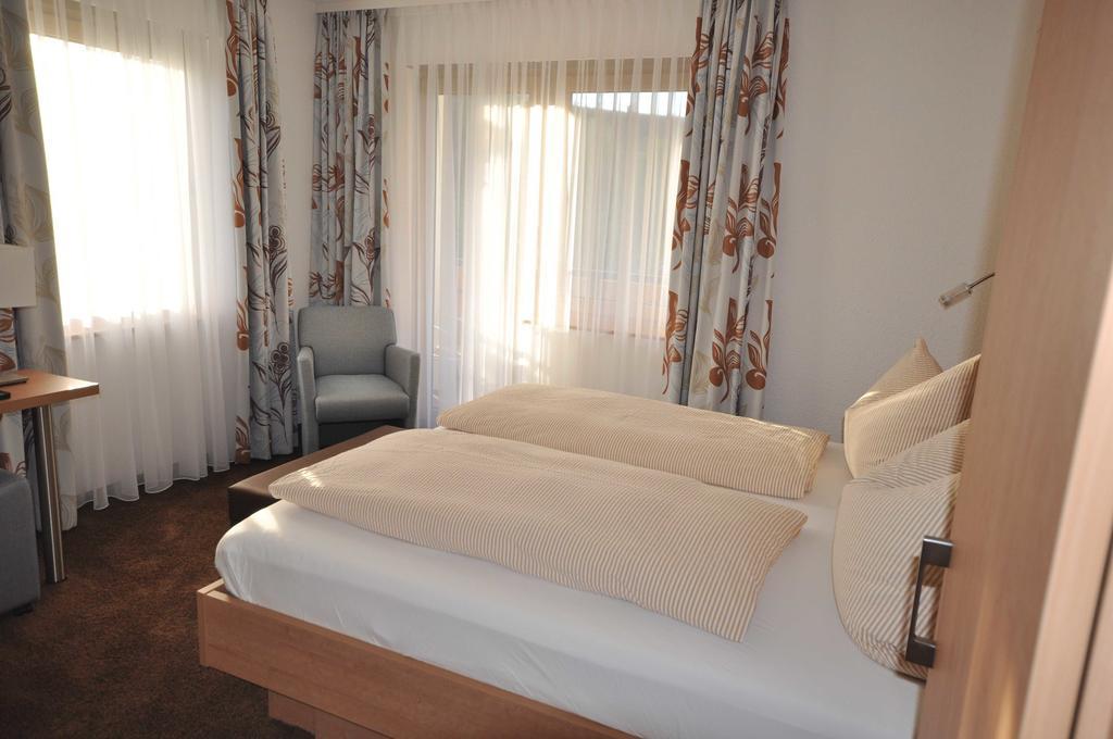 Hotel-Pension-Jasmin Rheinfelden  Luaran gambar